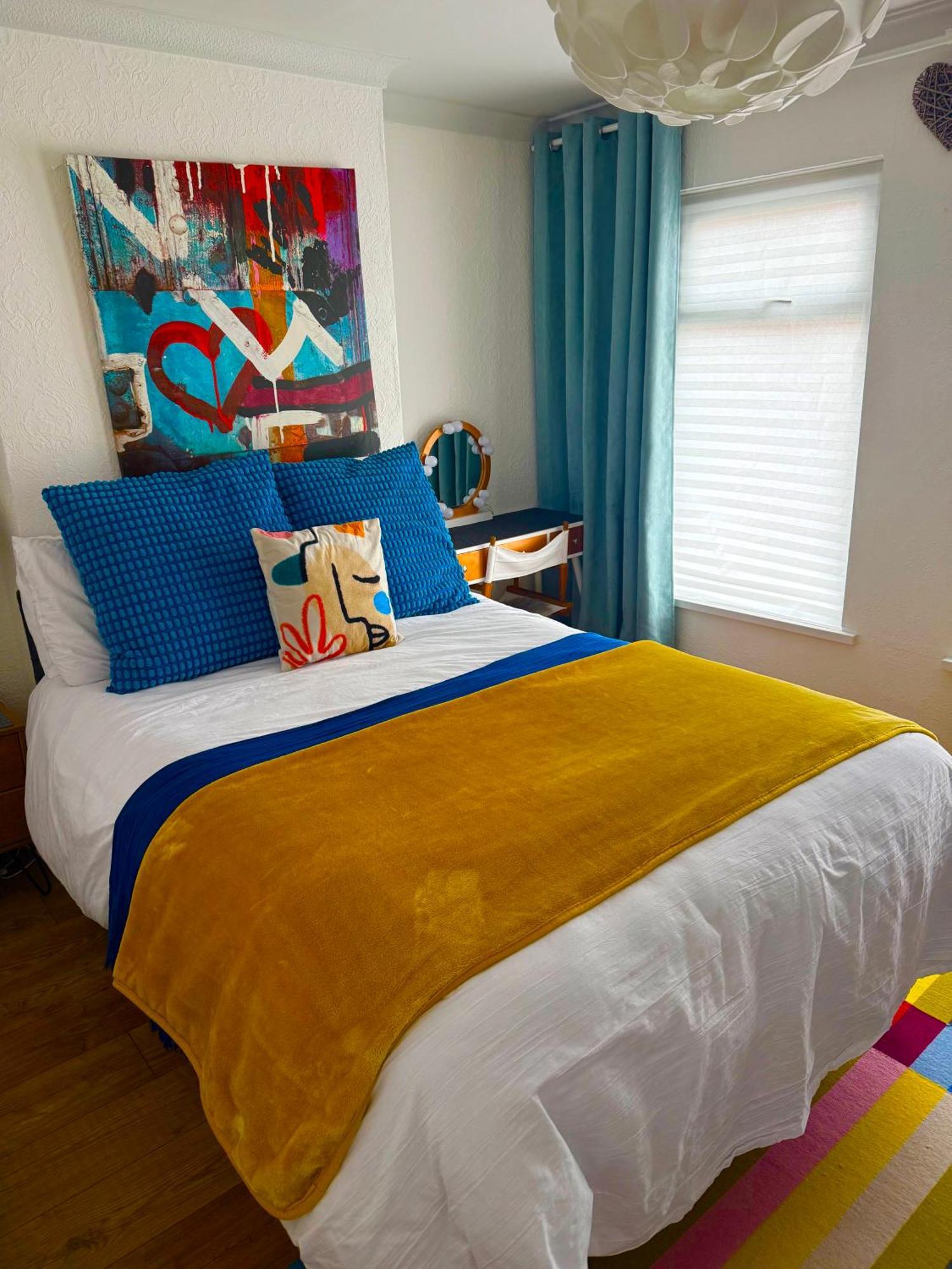 Bloom19 Traditional Belfast Entire House 10 Mins From City Centre Экстерьер фото