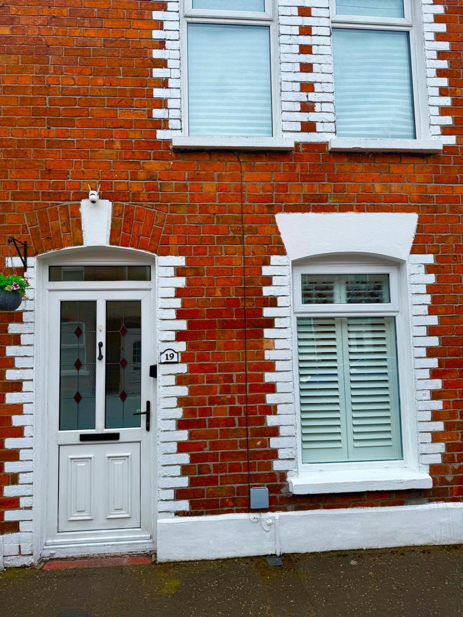 Bloom19 Traditional Belfast Entire House 10 Mins From City Centre Экстерьер фото